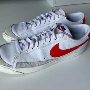 Nike Blazer Low 77